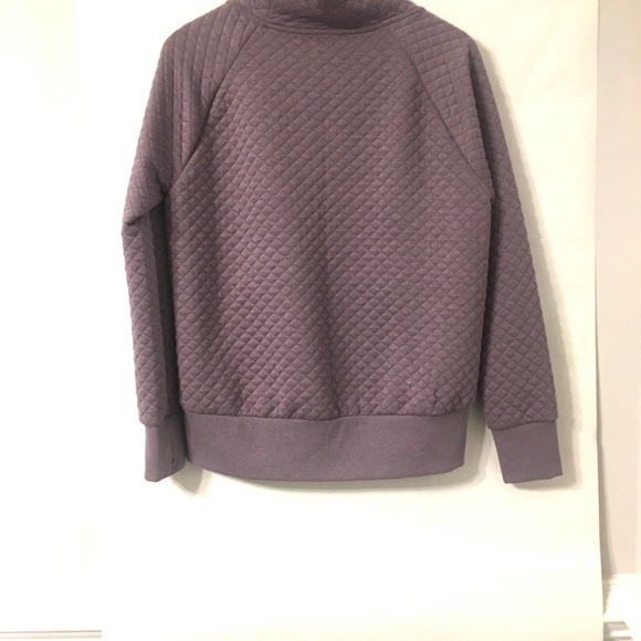 New Green Tea Women’s quilted pullover medium purple - Picture 4 of 4